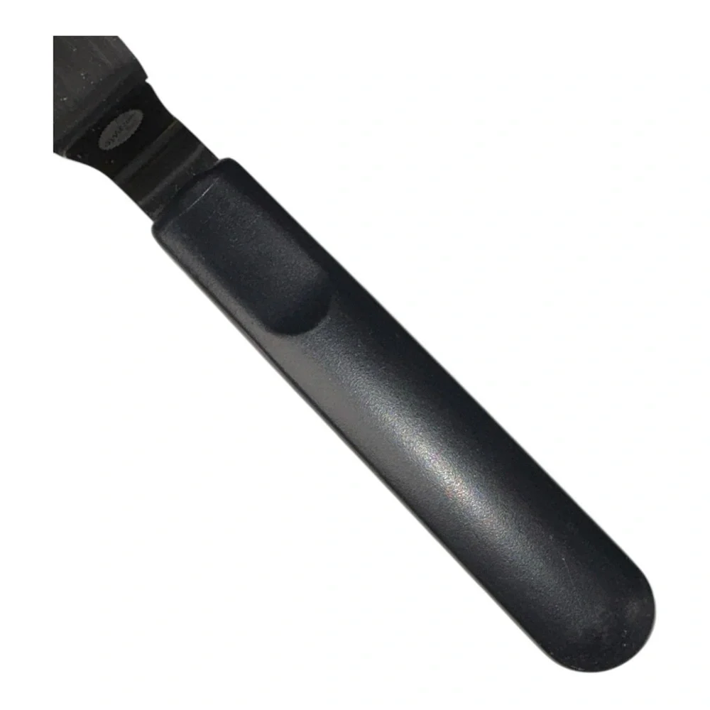 Wilton 13 Inch Offset Spatula Cake Icing Spreader Black Handle Stainless Steel